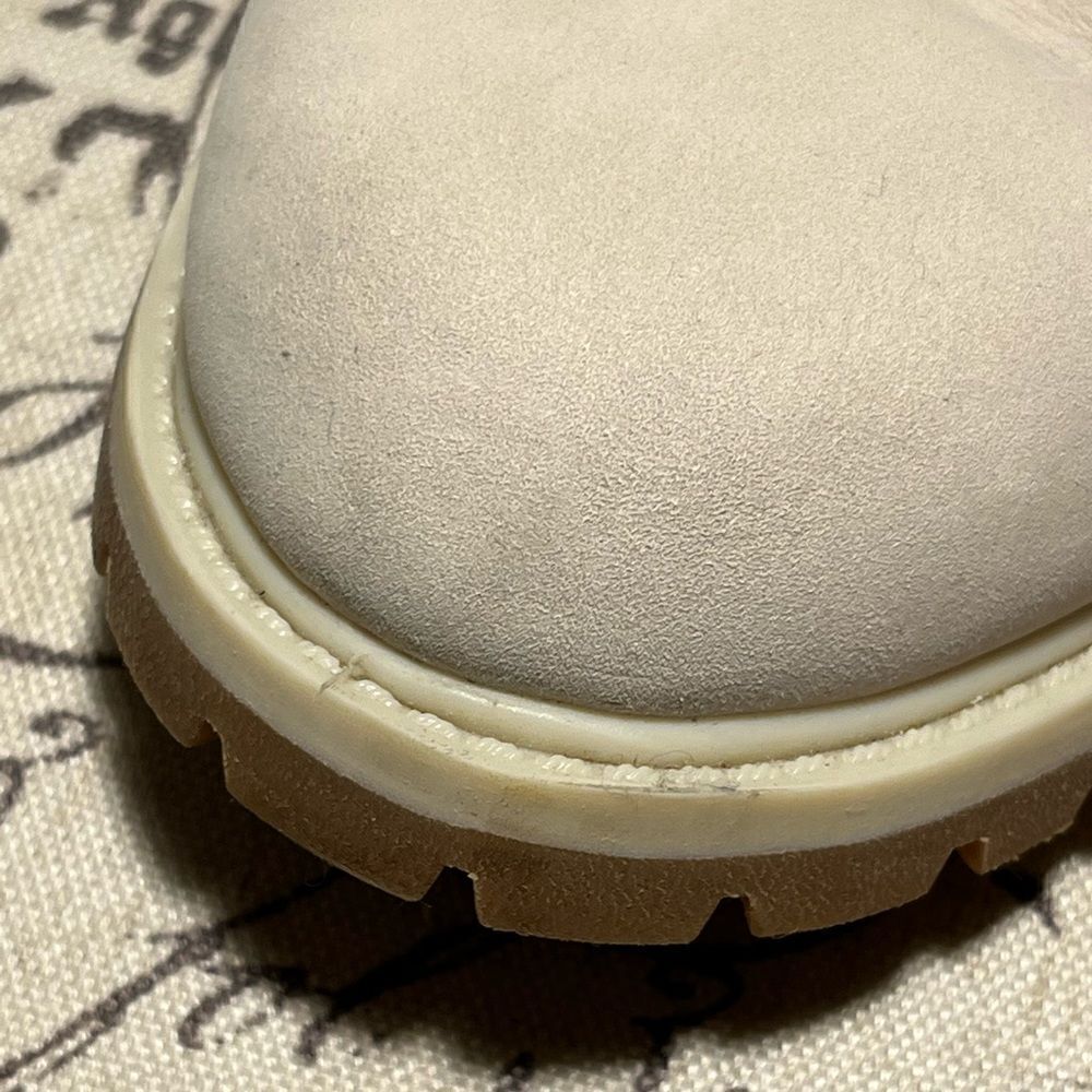 Timberland Women’s Classic Boot   - Picture 12 of 16